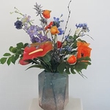 Boeket incusief vaas 50 cm.